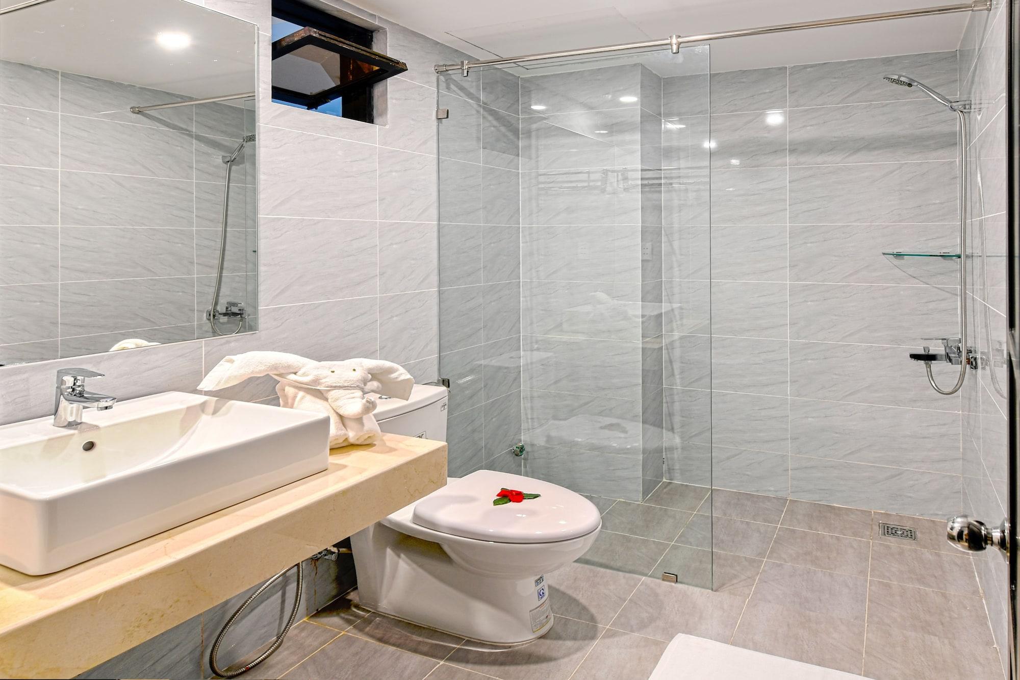 Dream Hotel 2*