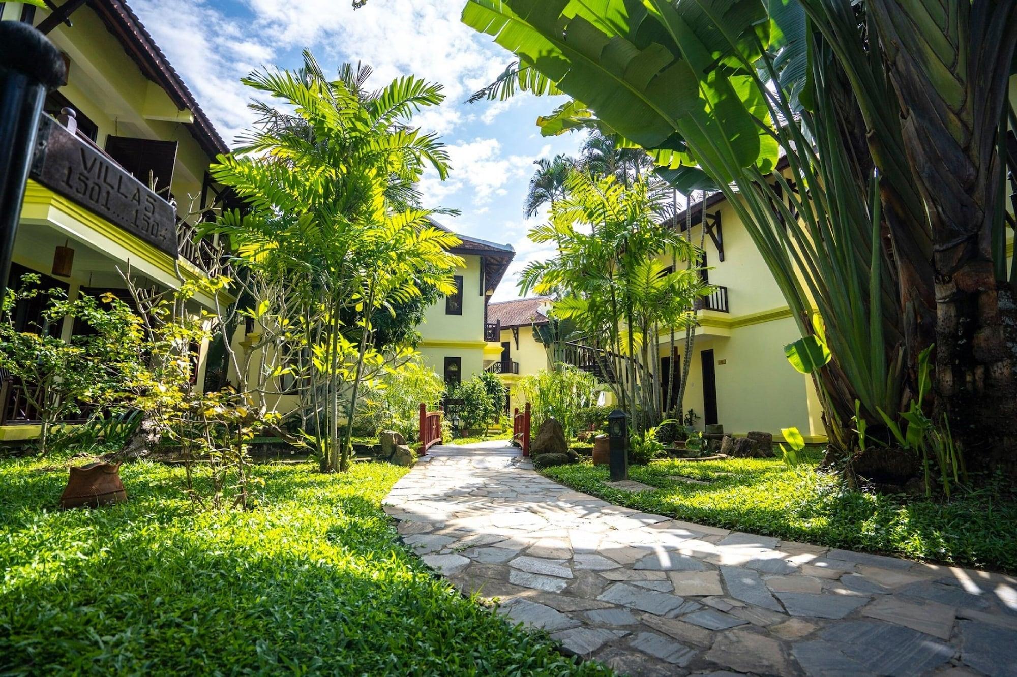 Riverside & Khu nghỉ mát