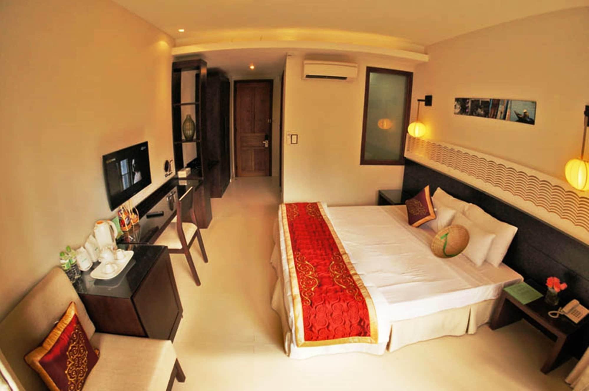 Resort Emerald Riverside 4*