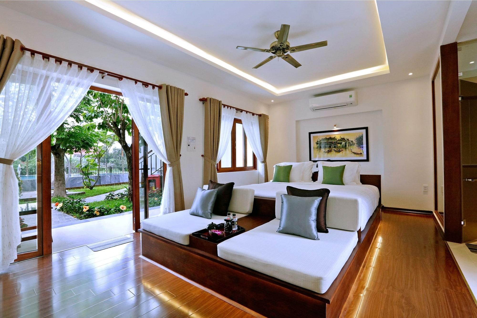 Azumi Hotel