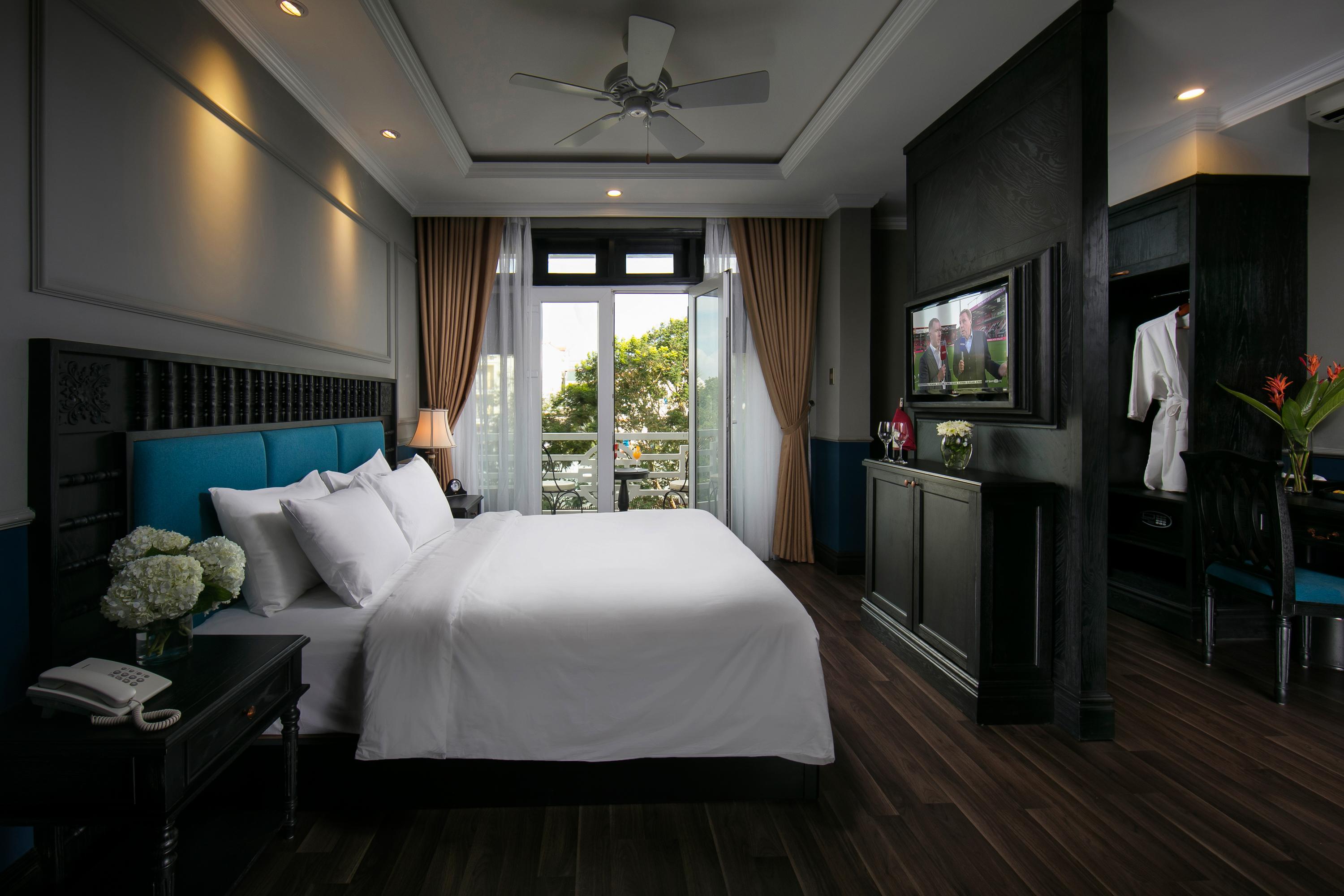 Hotel Golden &