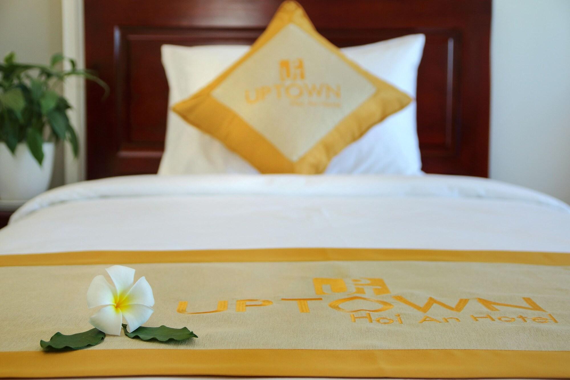 Hotel Uptown & 3*