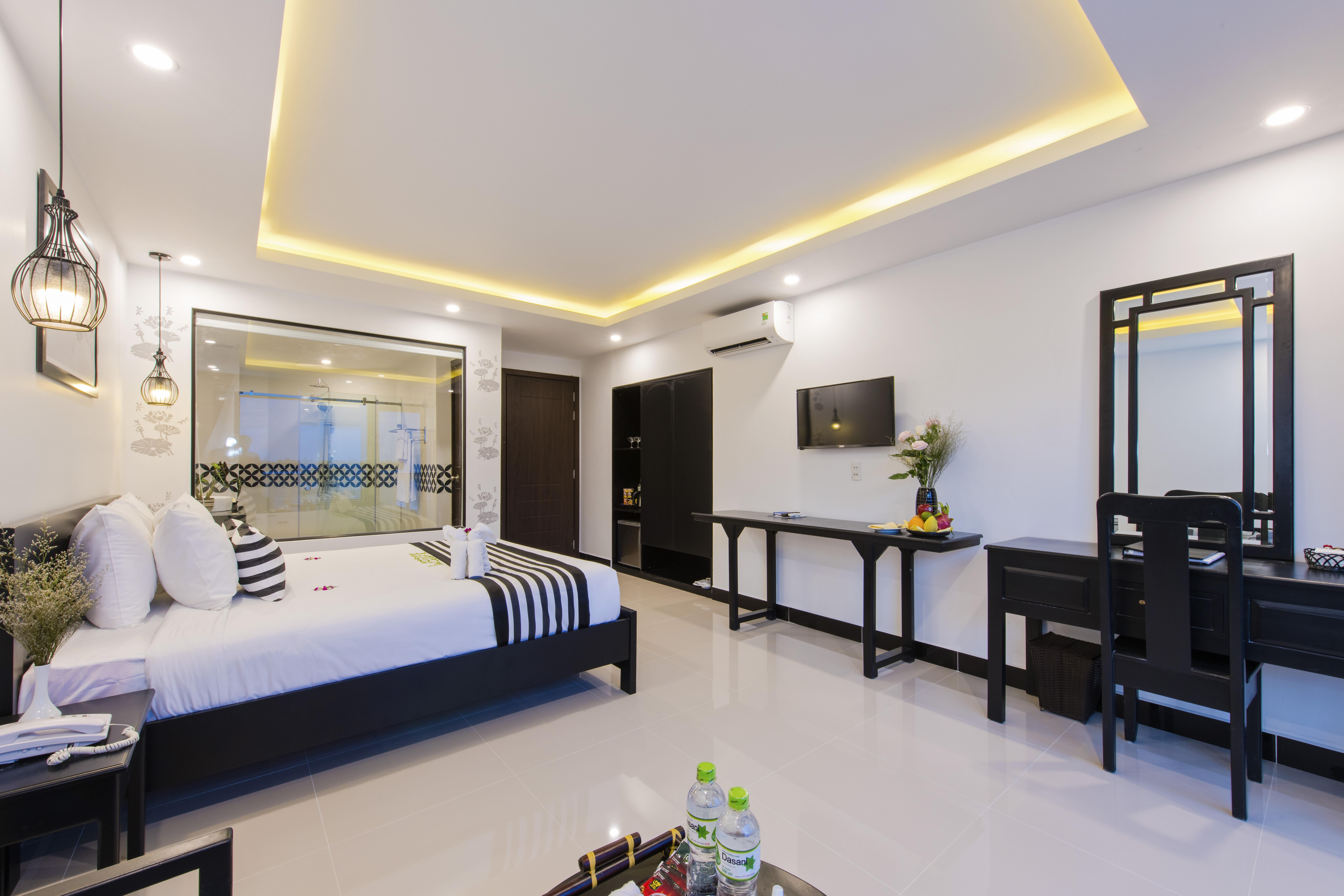 Gem Riverside