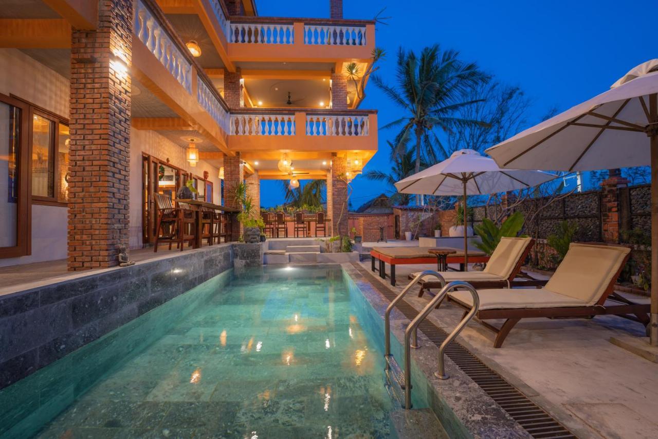 Villa Hidden Pool