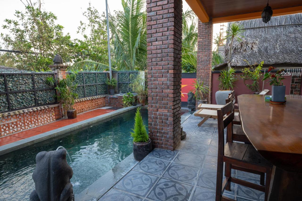 Villa Hidden Pool