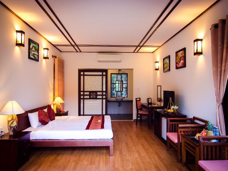 Hotel Riverside Bamboo 4*
