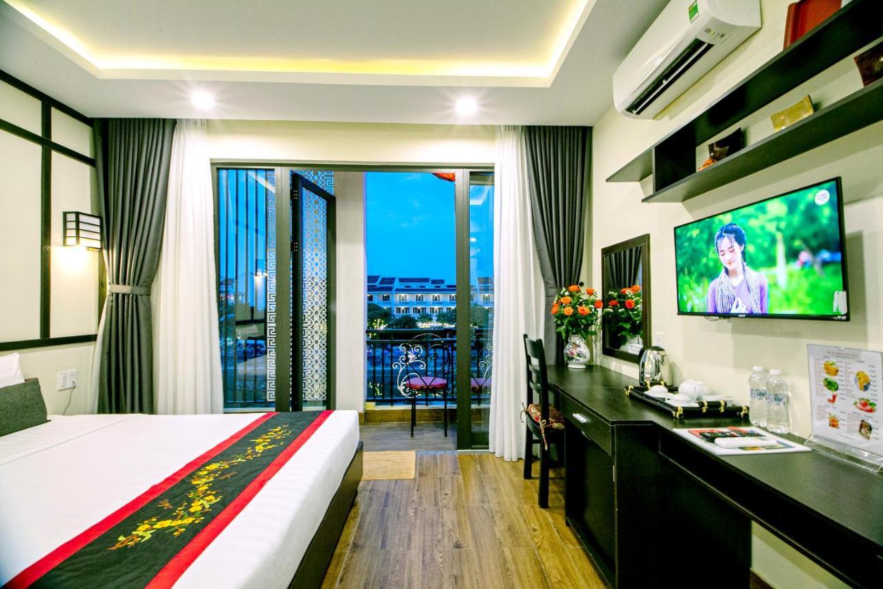 Riverland - Center Hotel