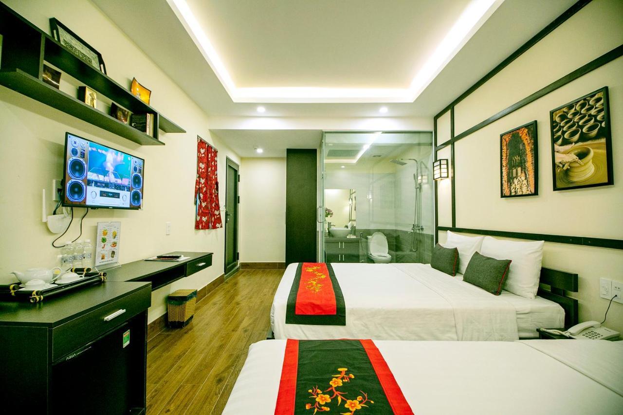 Riverland - Center Hoi An