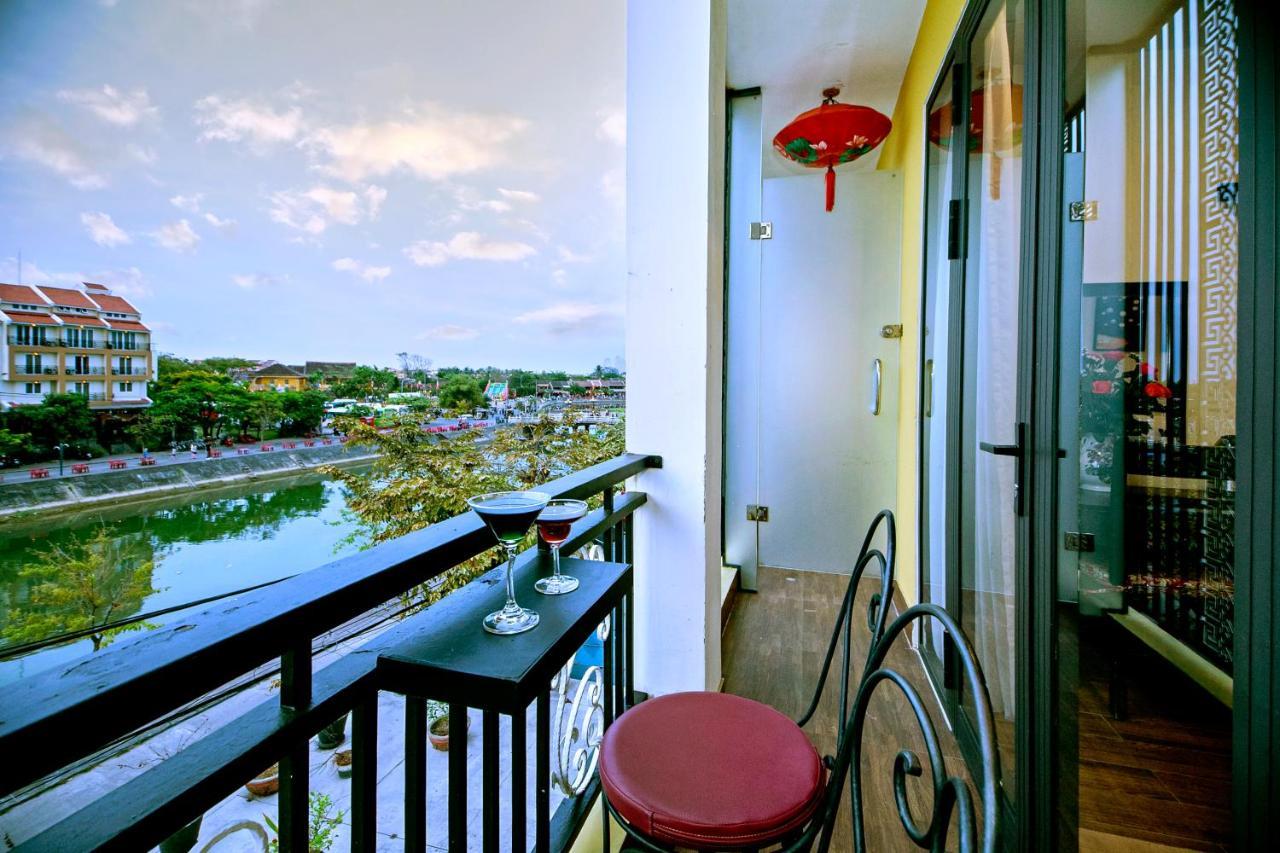 Hotel Riverland - Center