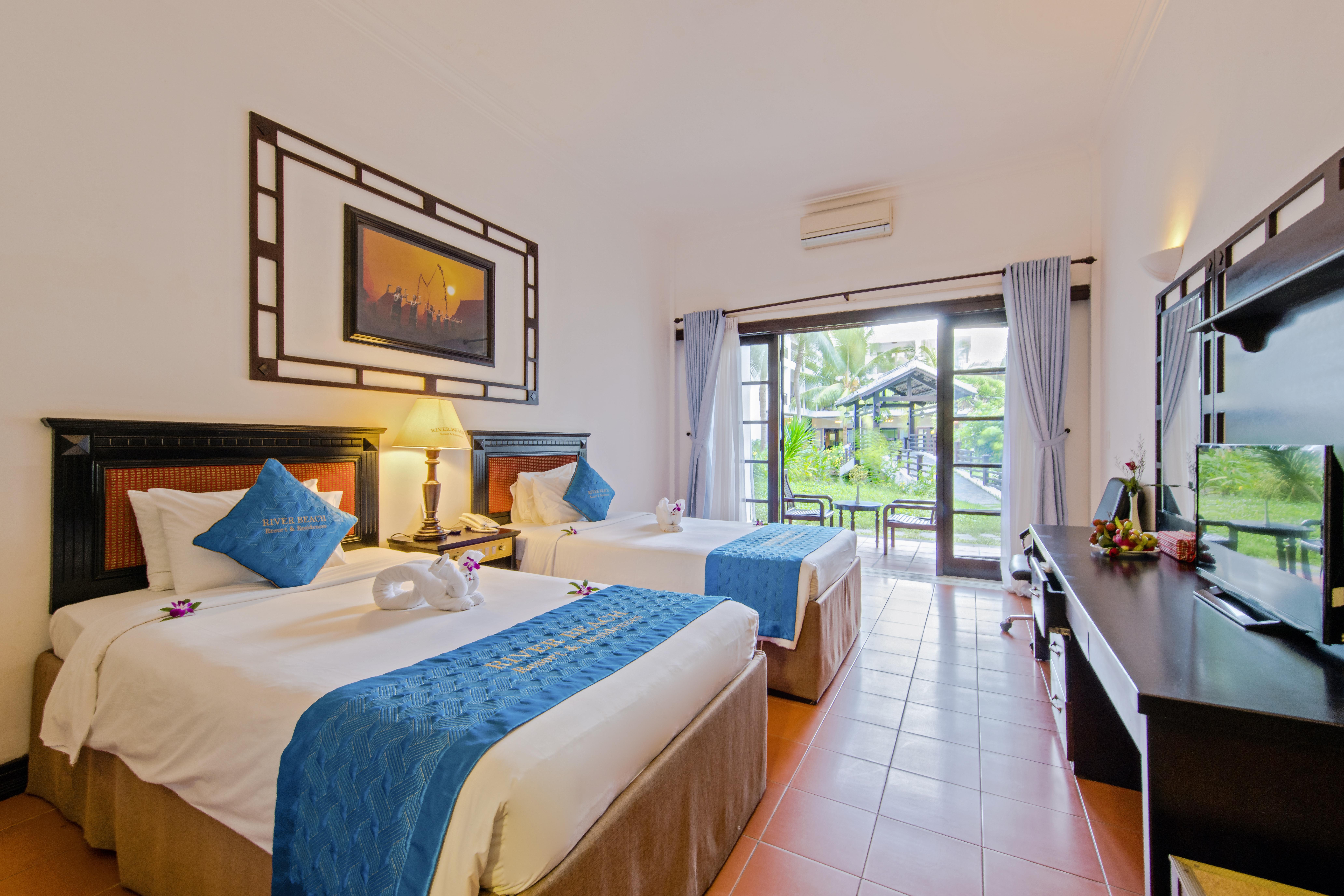 Resort River & Residences 4*