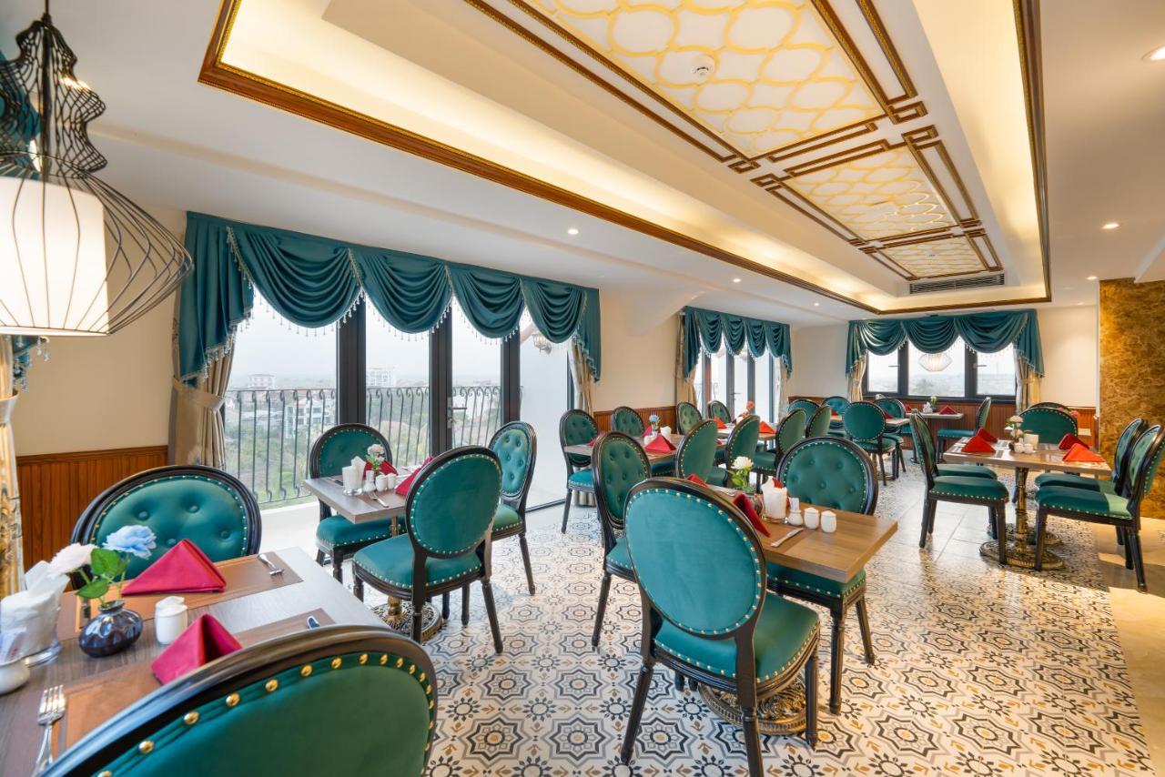 Babylon Riverside & Hotel 5*