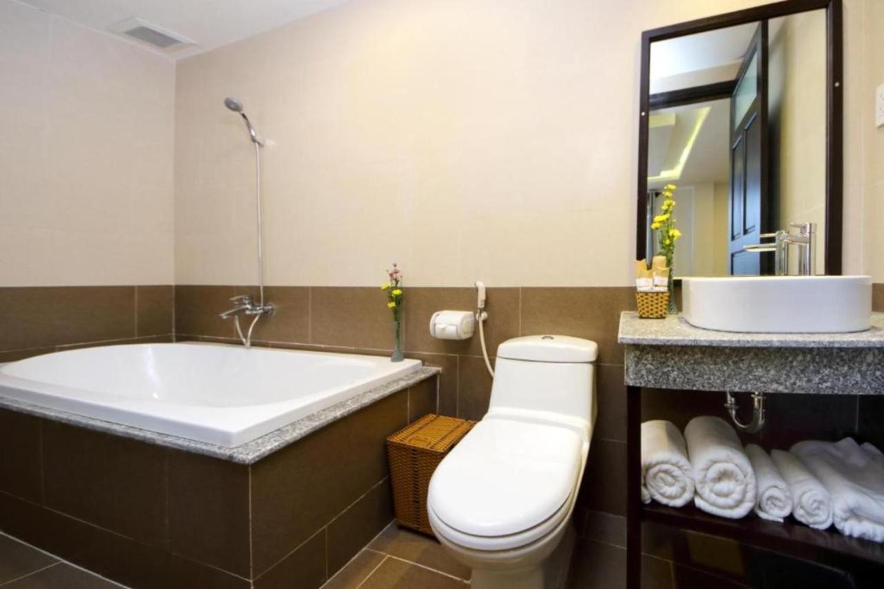 Hotel Front Beach 4* Hoi An