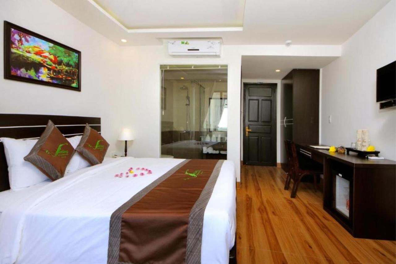 Hotel Hotel Front Beach Hoi An