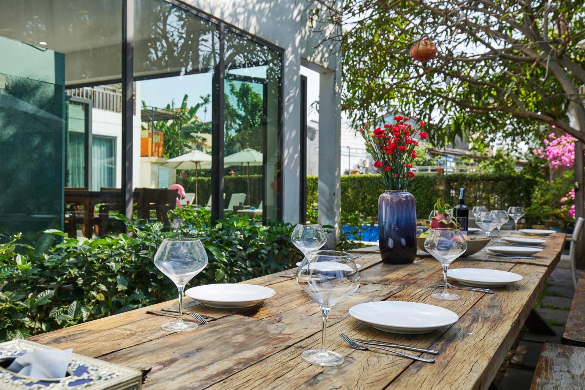 Chieu Ha Village Riverside -