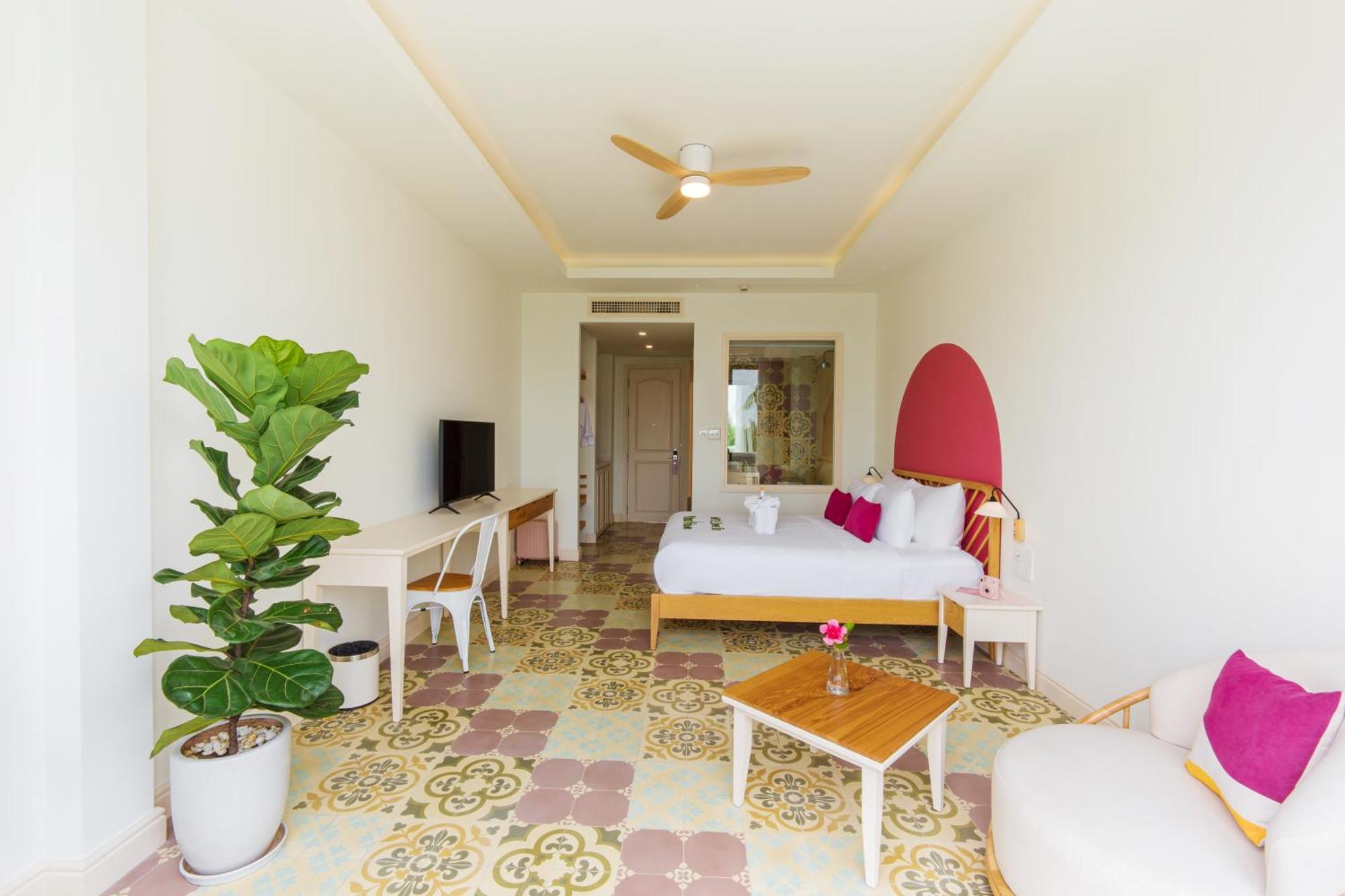 Moodhoian Riverside & Hoi An