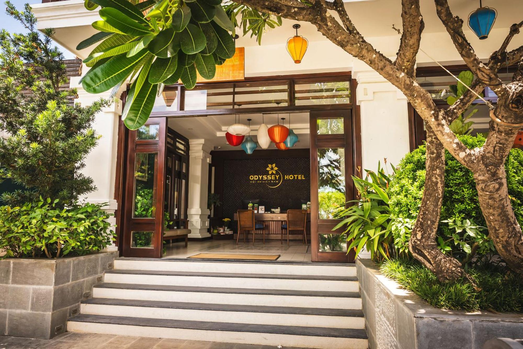 Hành Trình Khách sạn 4*