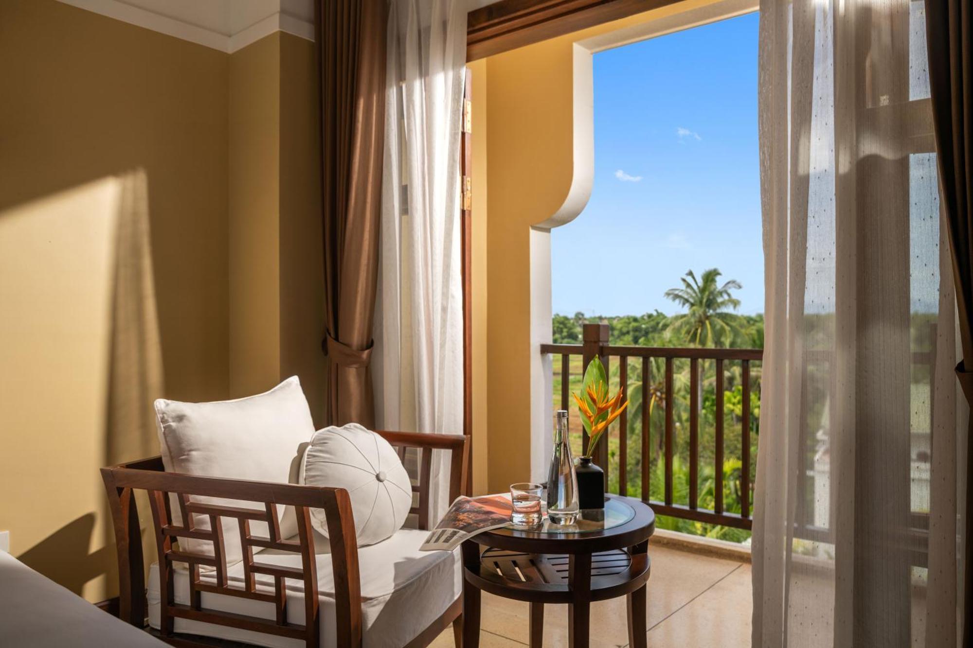 La Siesta & Hoi An