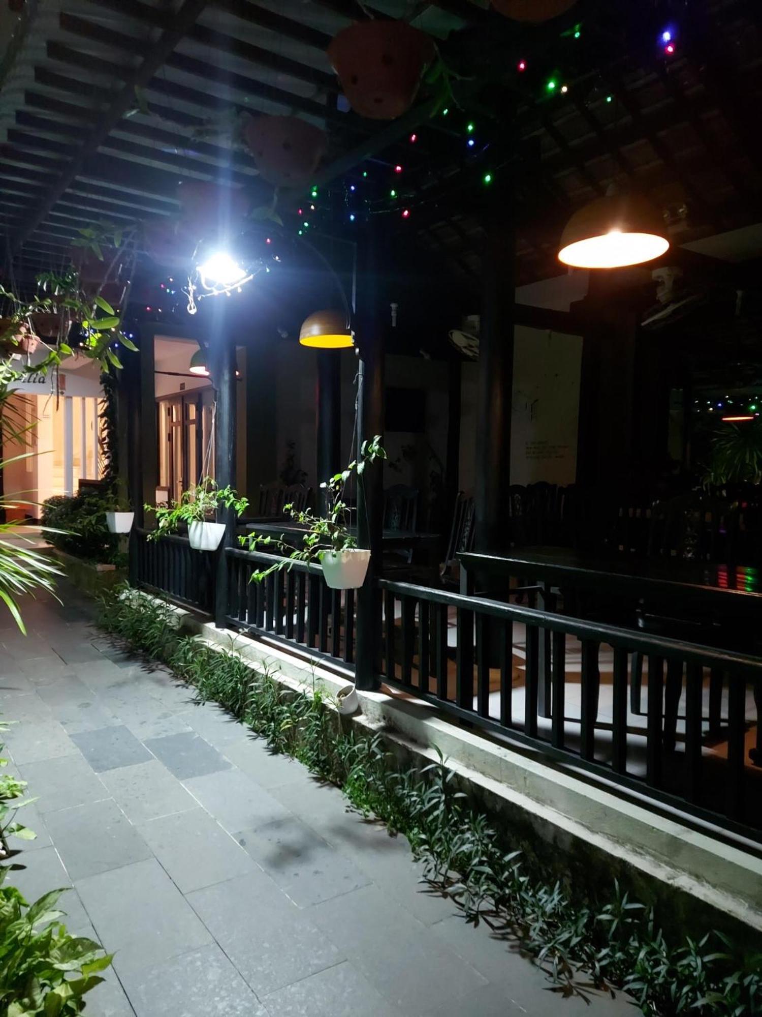 Villa Starfruit