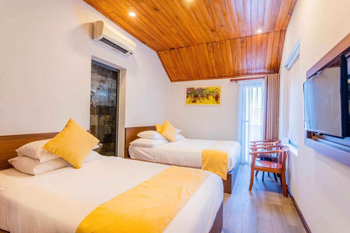 Majestic Hotel 3*