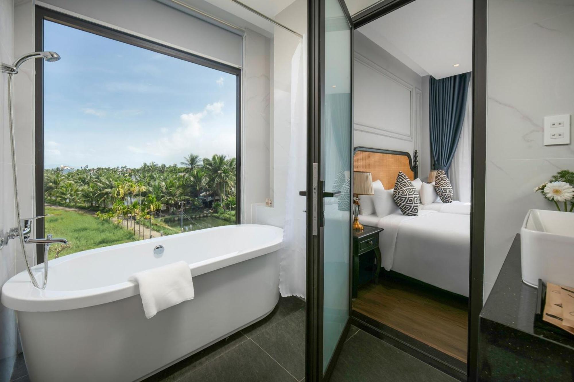 Serene Nature & Hotel
