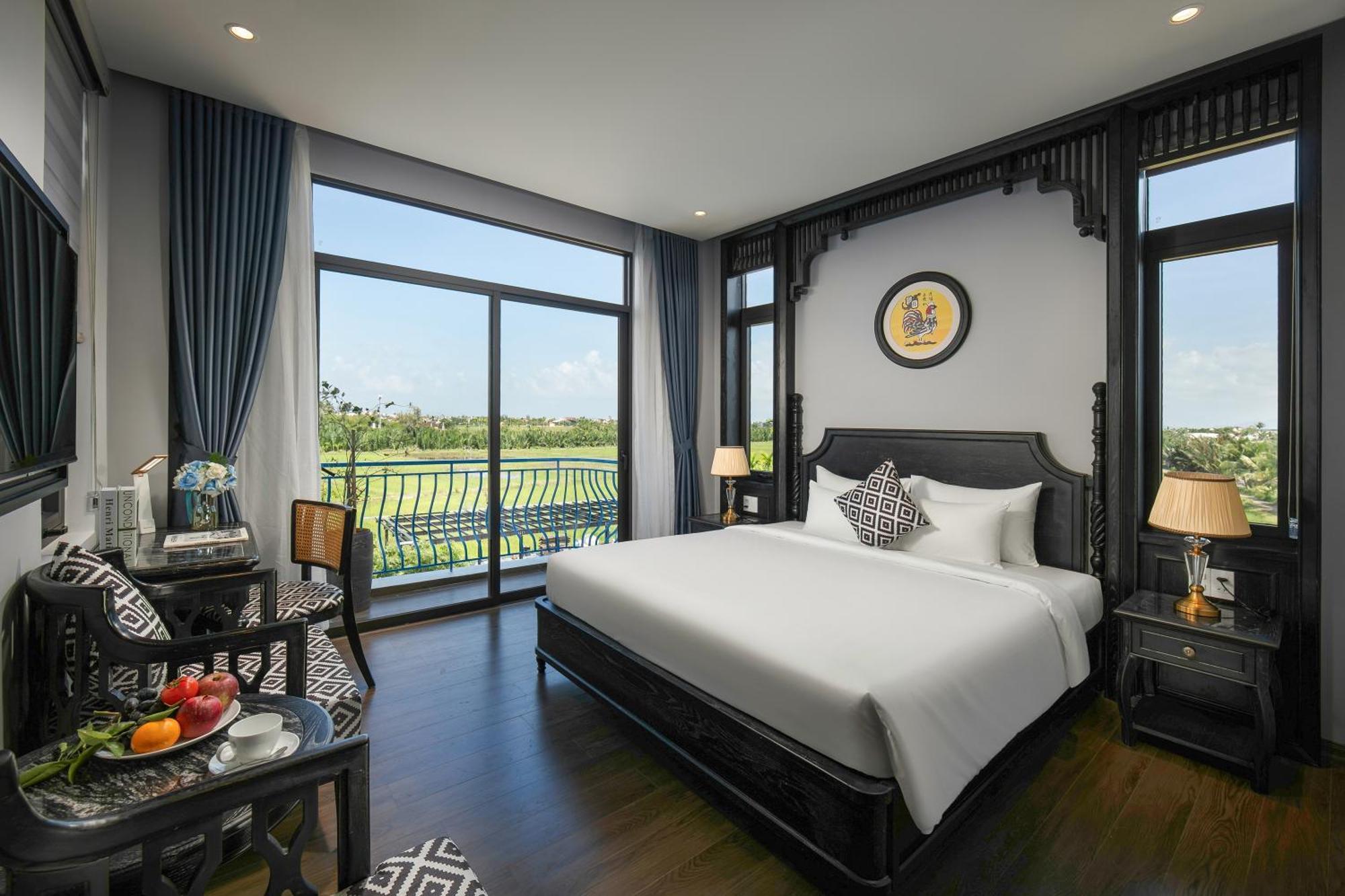 Serene Nature & Hotel 4*