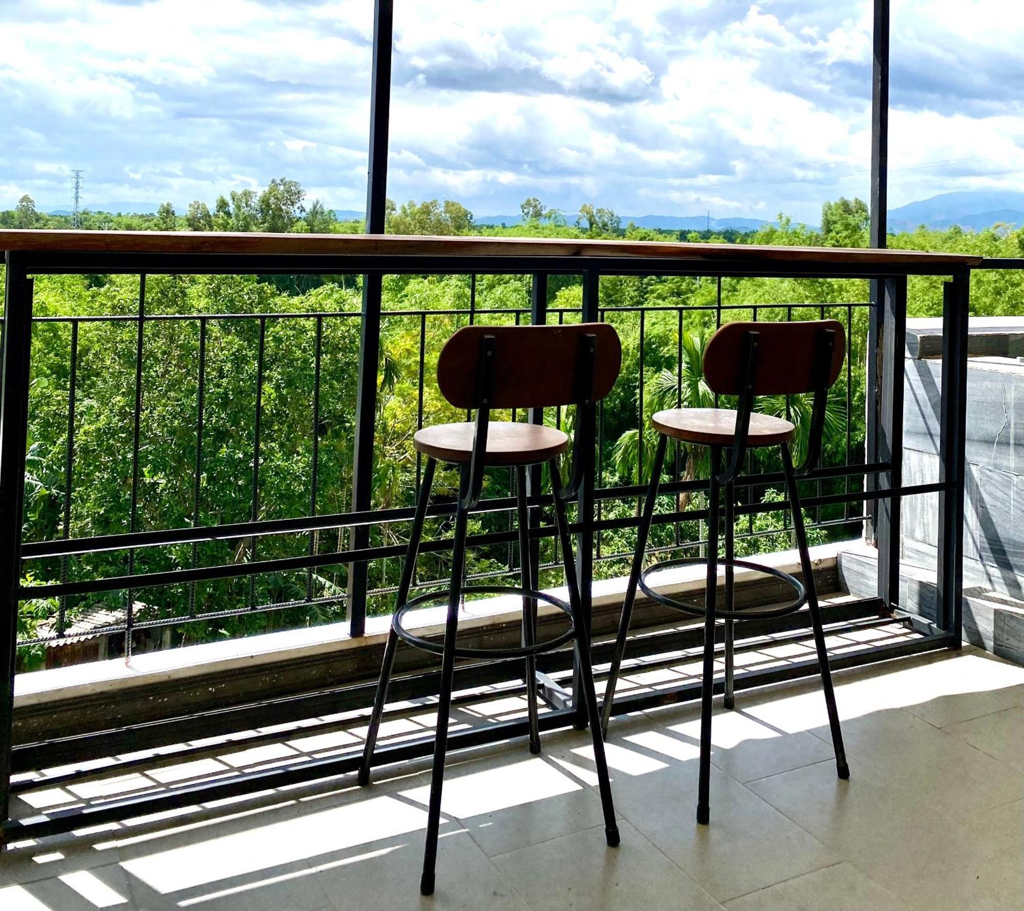 Hotel Nha Bong