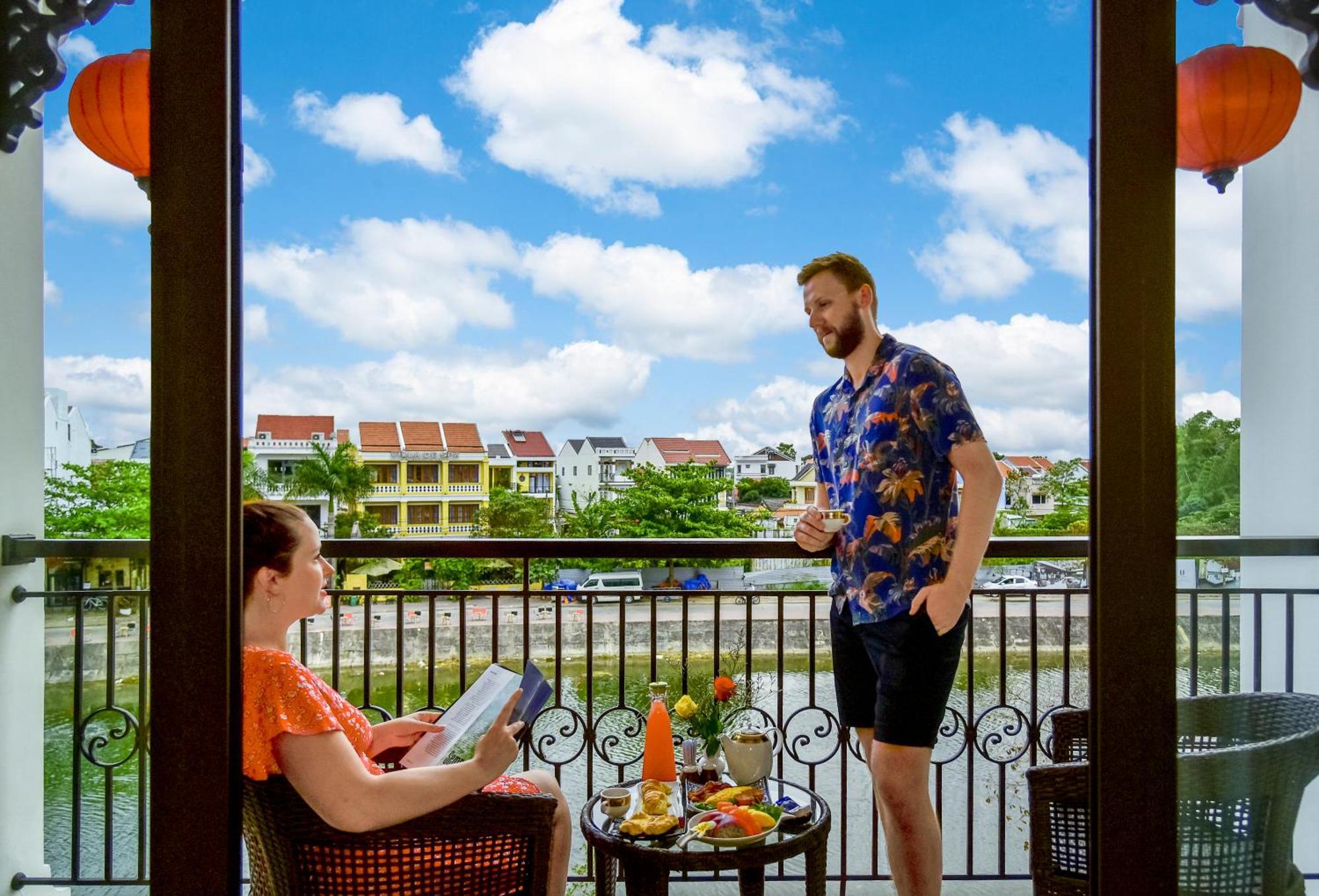 Laluna Riverside & 4* Hoi An