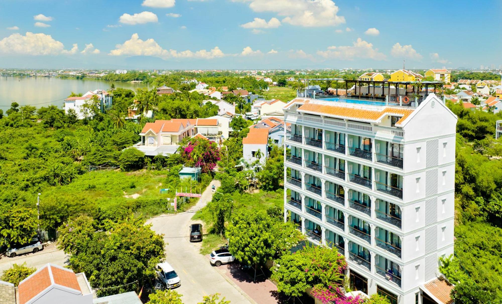 Hotel Cozy Savvy Boutique 5*