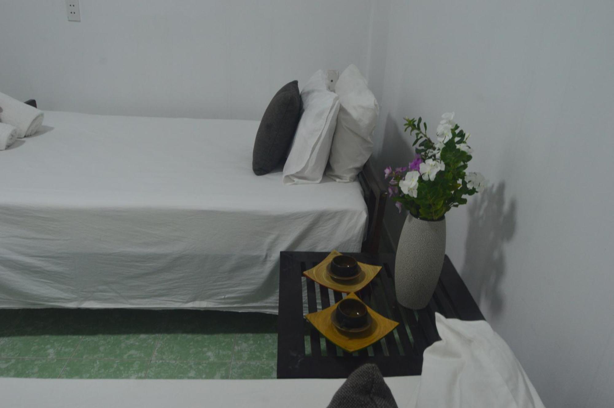 Viet House Homestay *