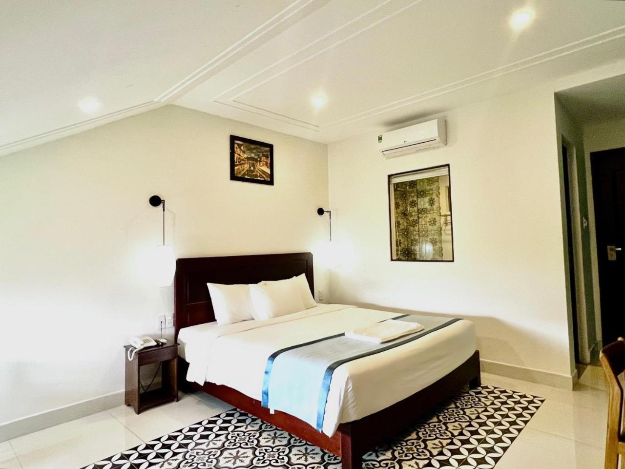 Hotel Grand Hoian 3*