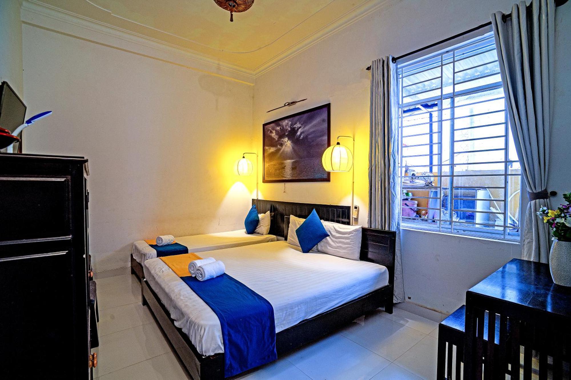 Homestay Viet House *