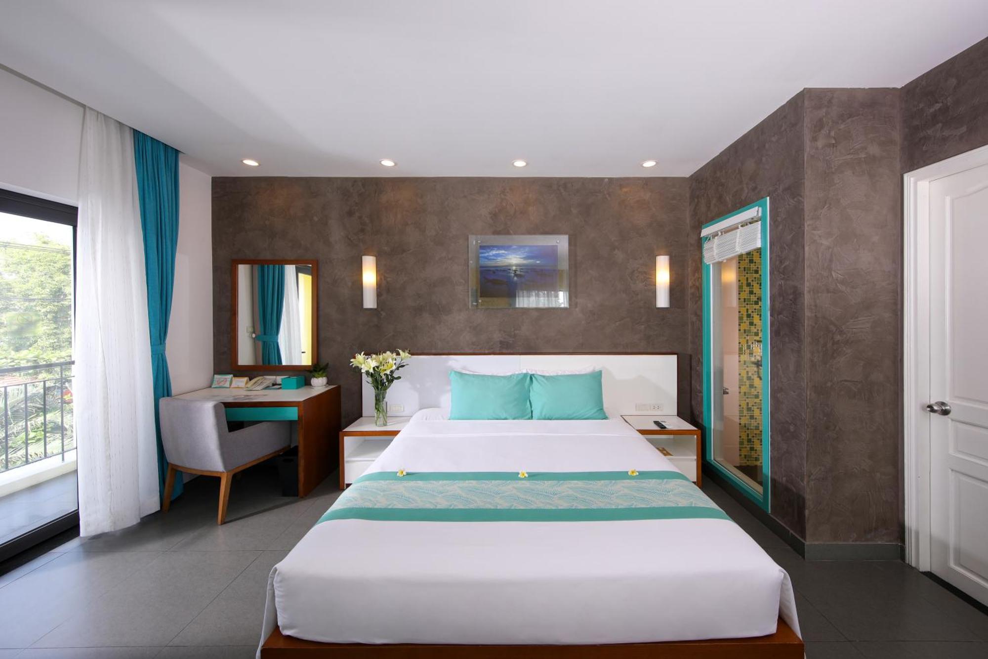 Emm Hotel 4*