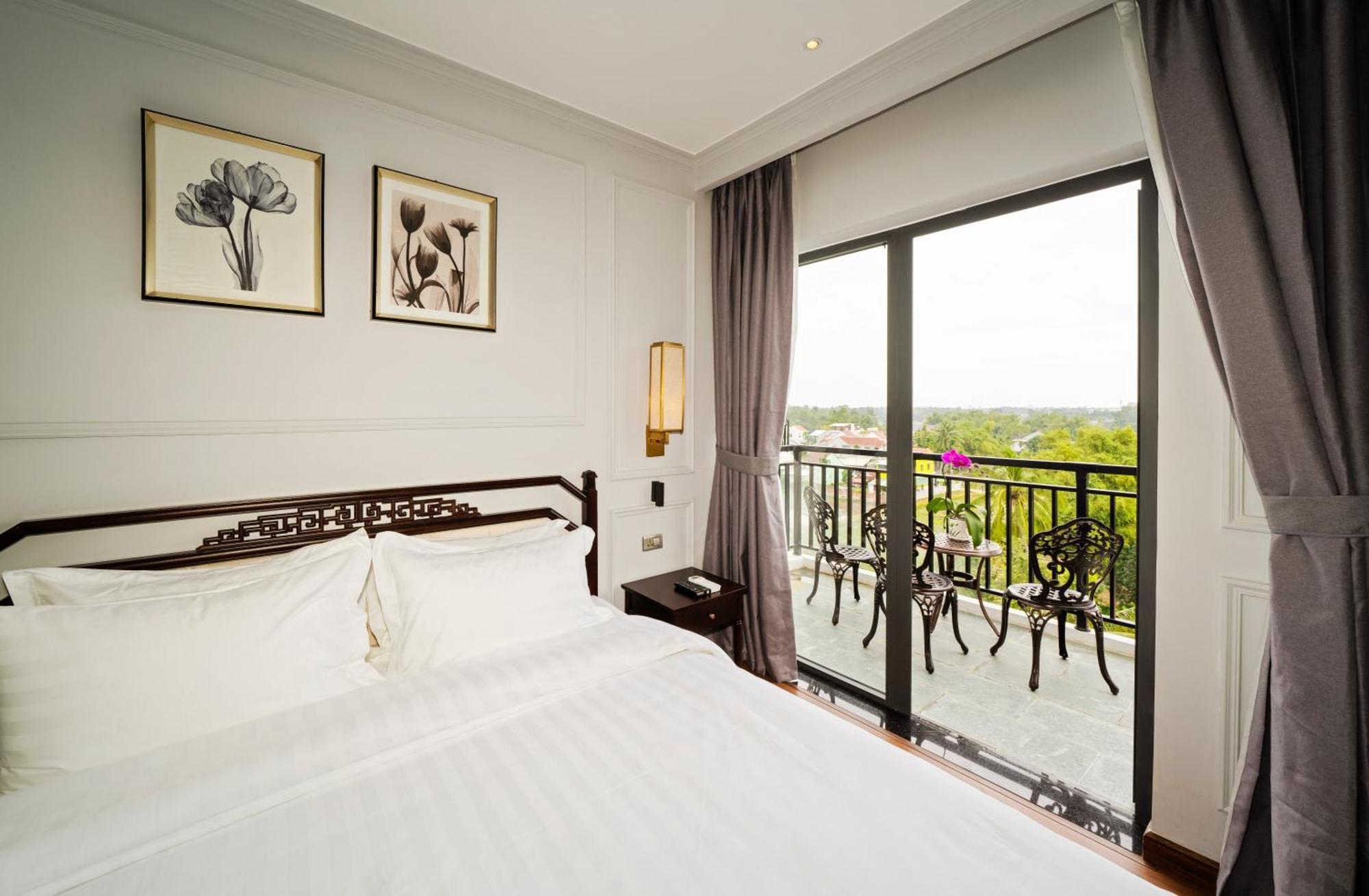 Eco Lux Riverside &