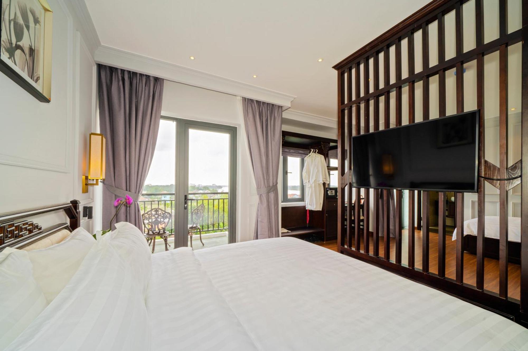 Hotel Eco Lux Riverside & Hoi An