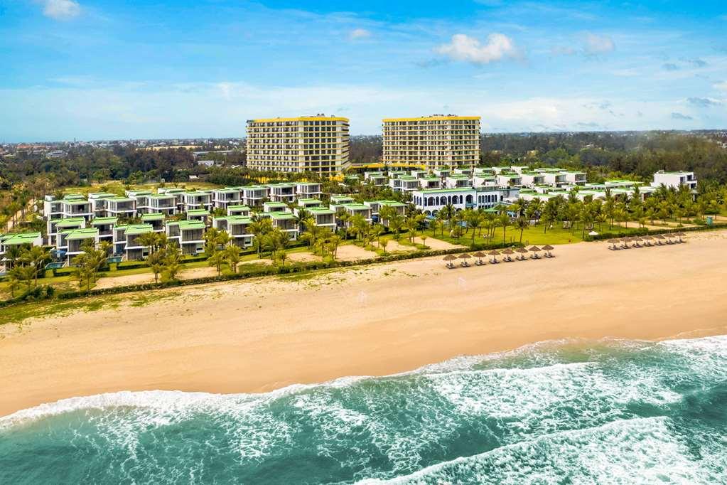 Wyndham Royal Beachfront Villa *