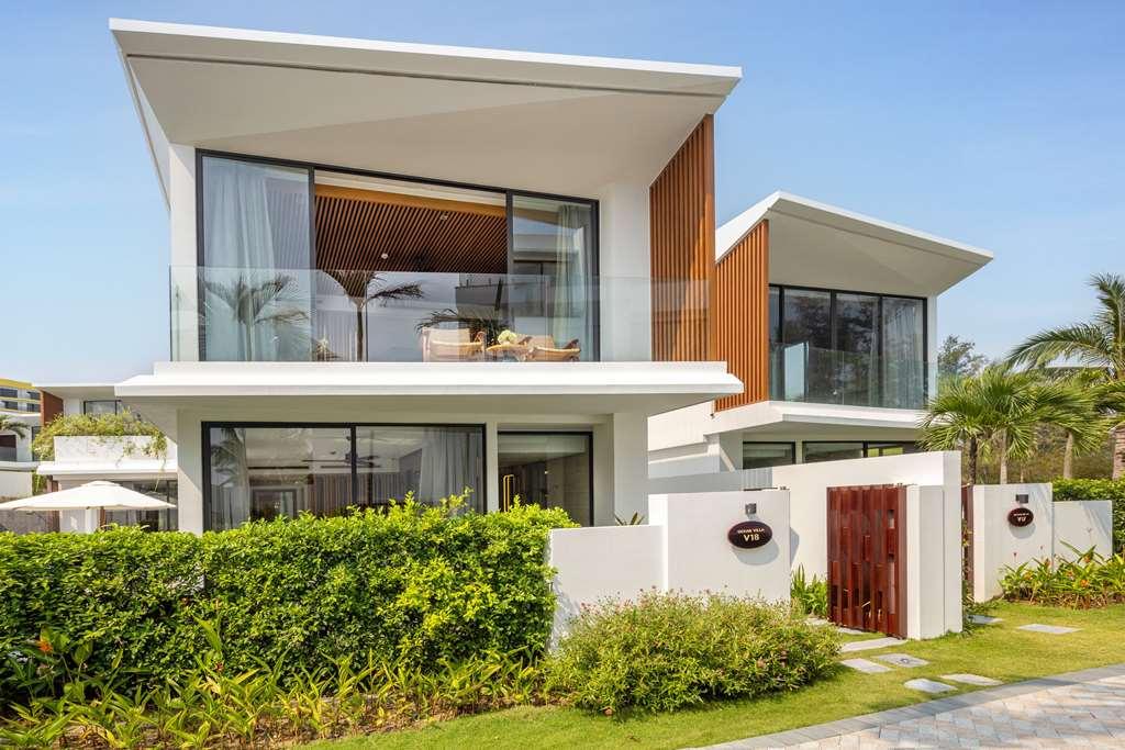 Wyndham Royal Beachfront Villa