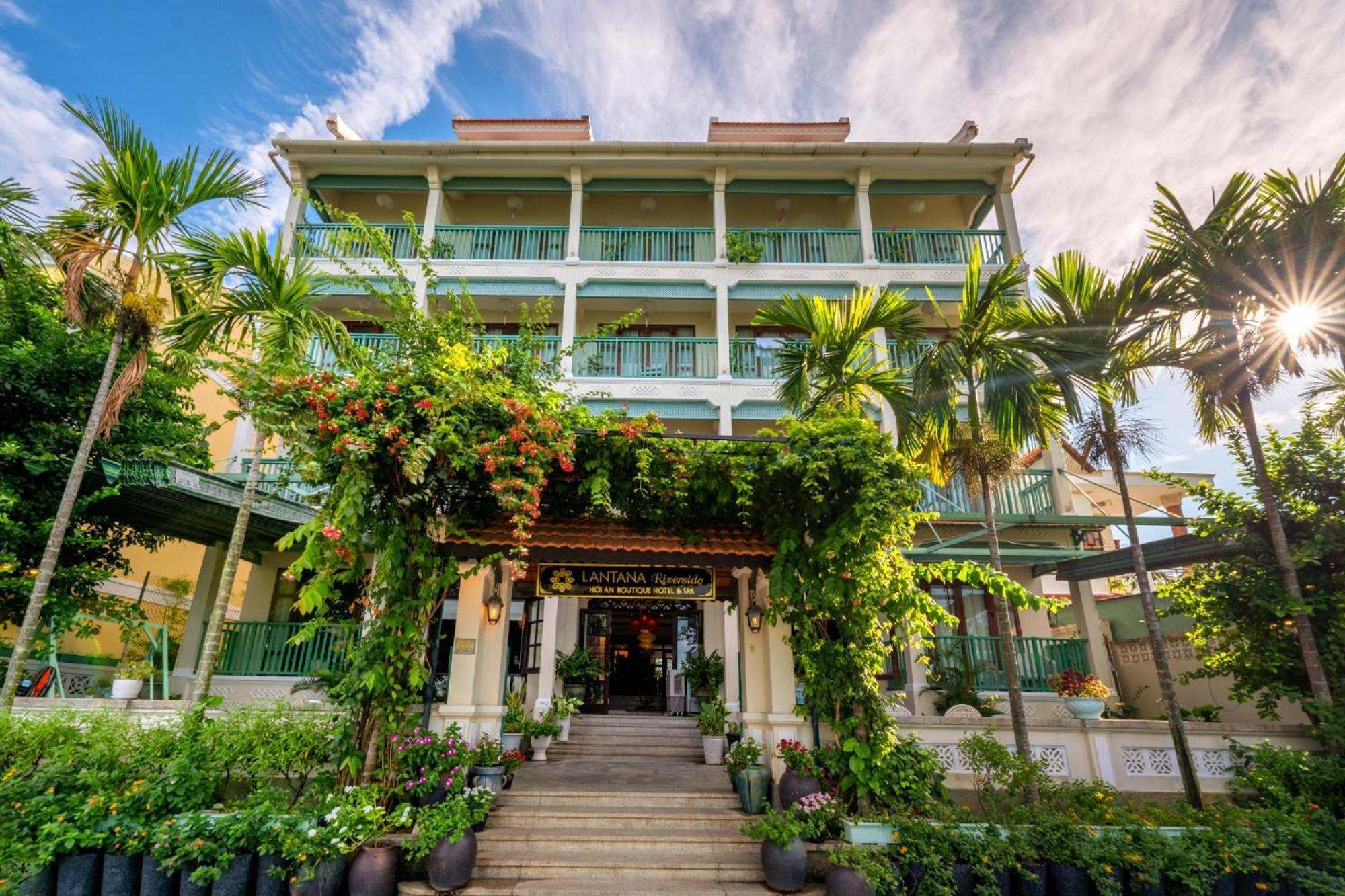 Hotel Lantana Riverside Boutique & 4*