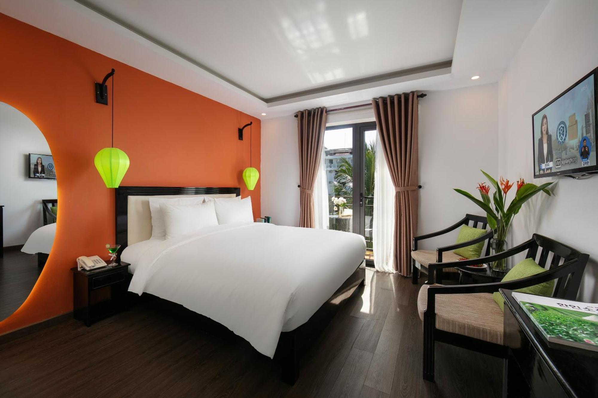 Hotel Rose Garden 3*