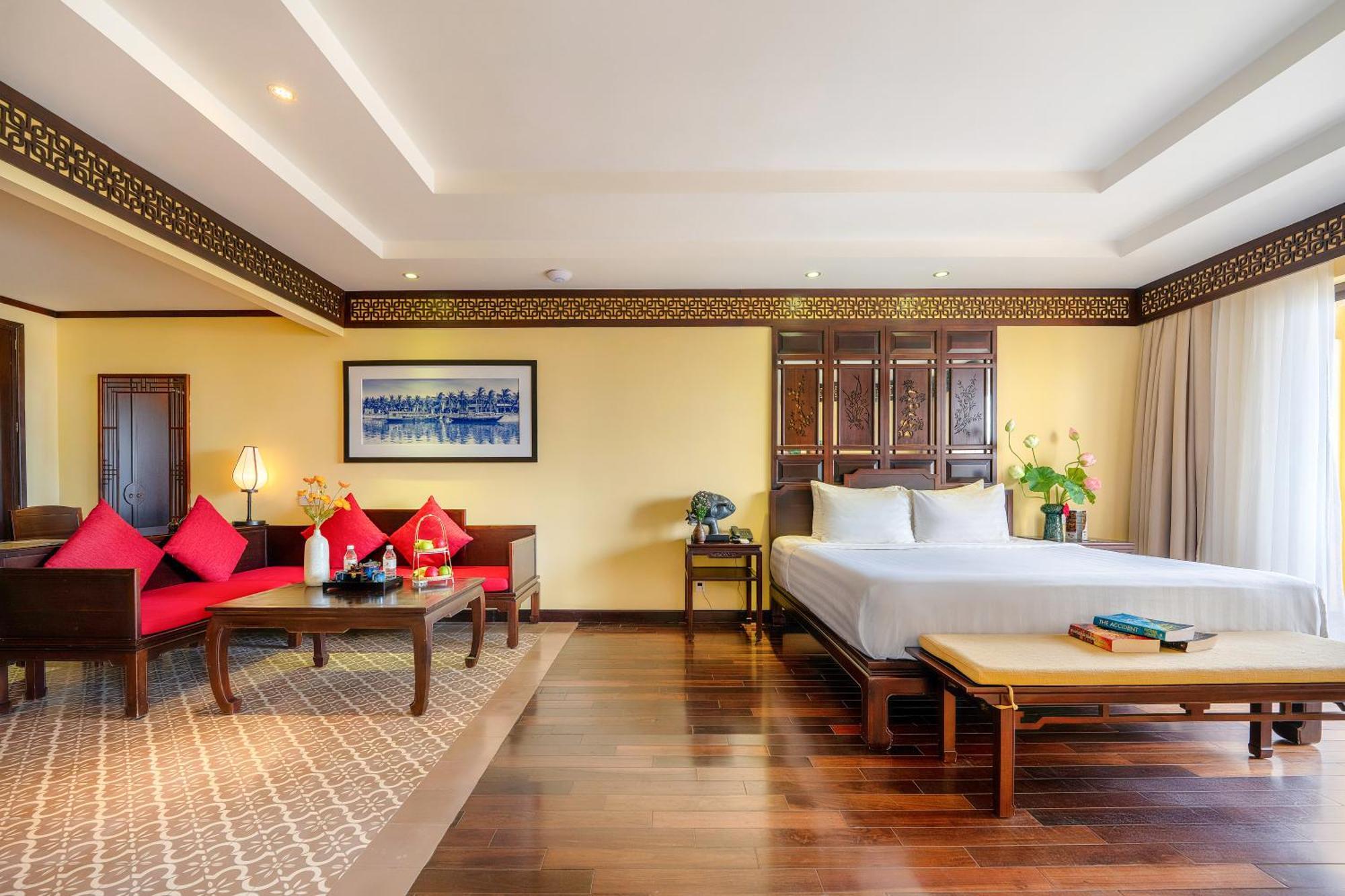 Boutique & Hoi An