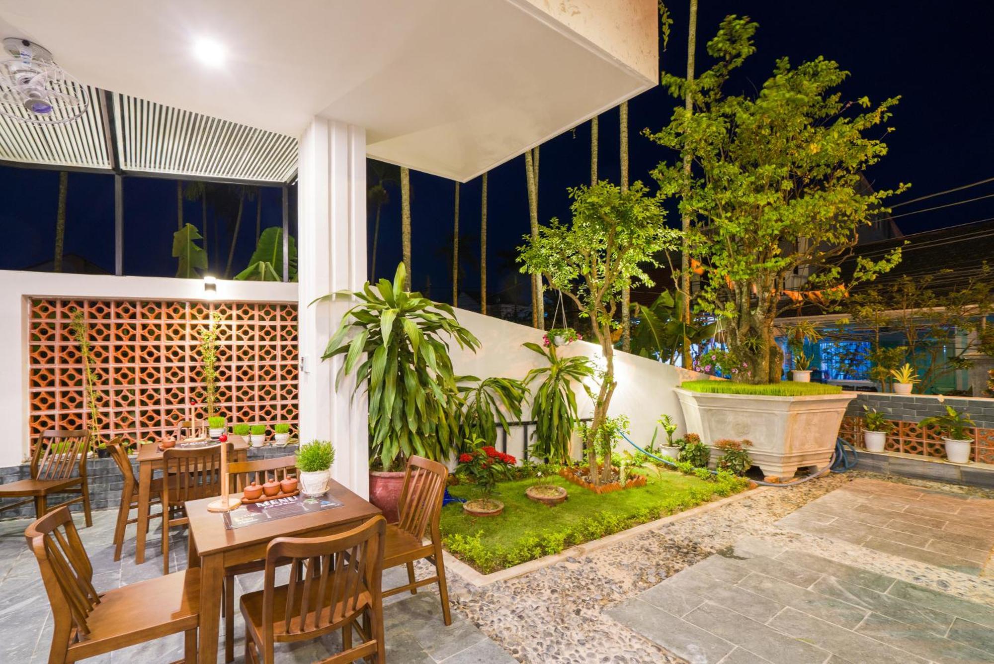 Grace River Hotel Hoi An