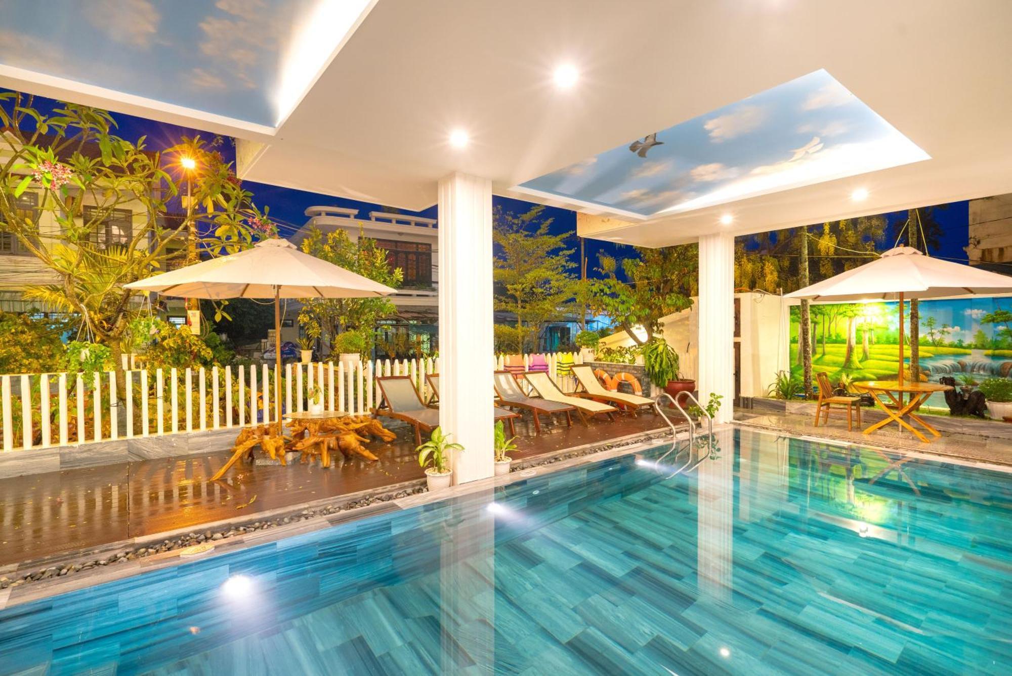 Hotel Grace River 5*