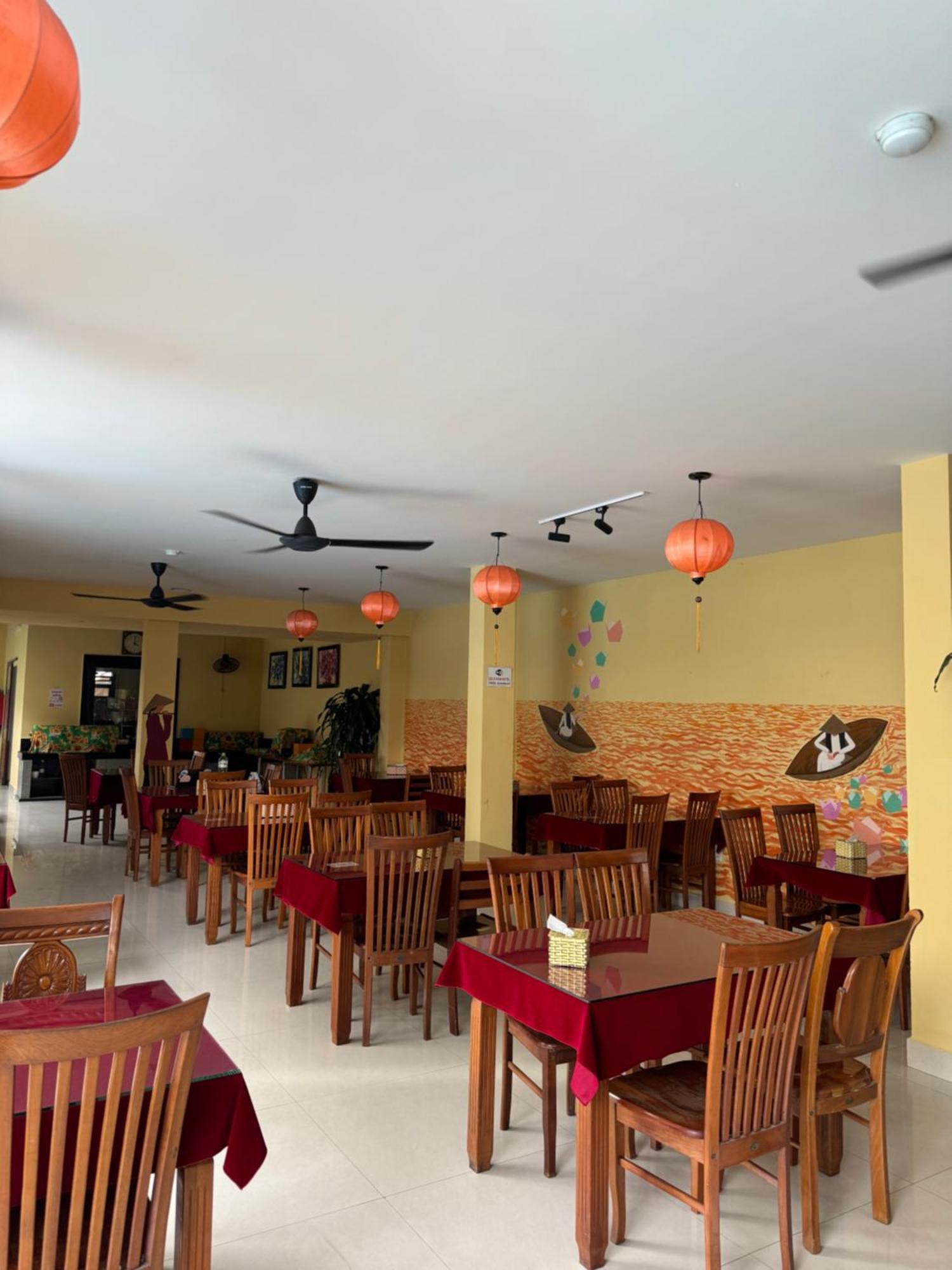 Bed Station Hostel&pool Bar  Former Sunflower Nhà trọ Hội An
