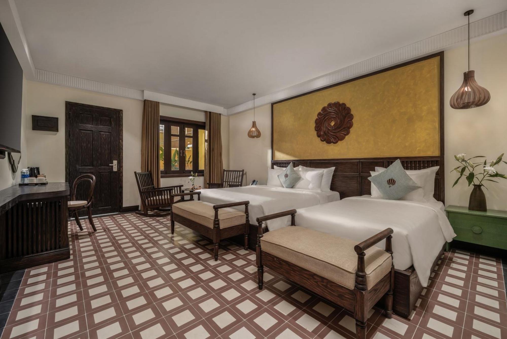 Hotel The Signature Hoi An