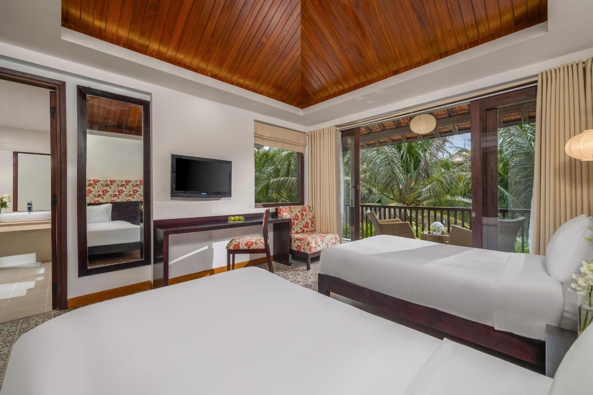 Resort Emerald Riverside 4*