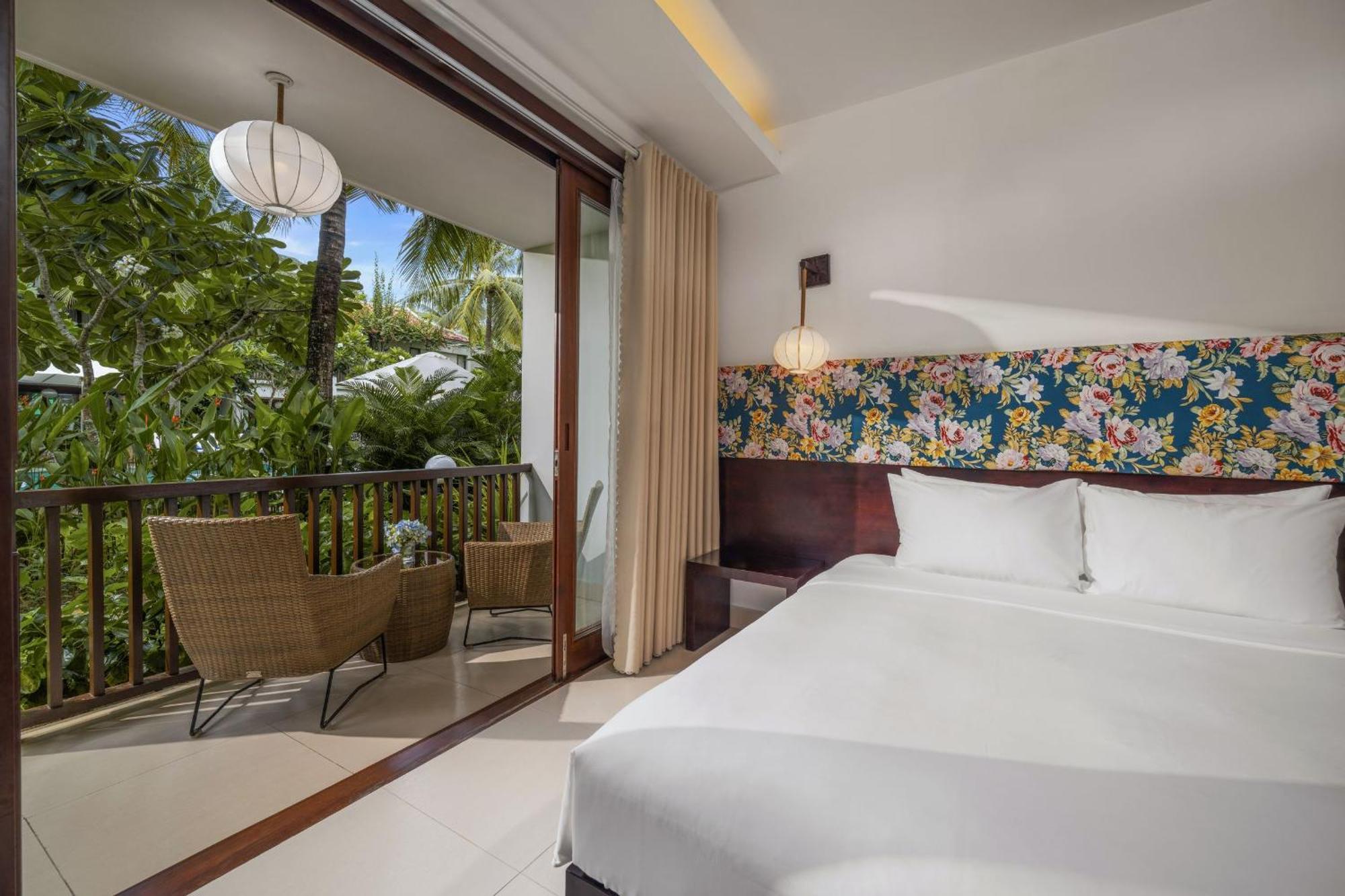 Emerald Riverside Resort Hoi An