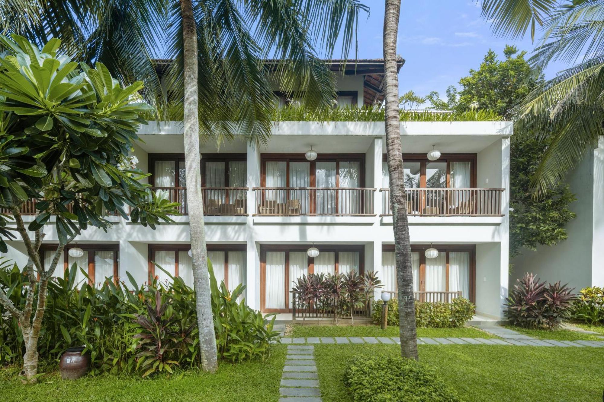 Emerald Riverside Resort 4*