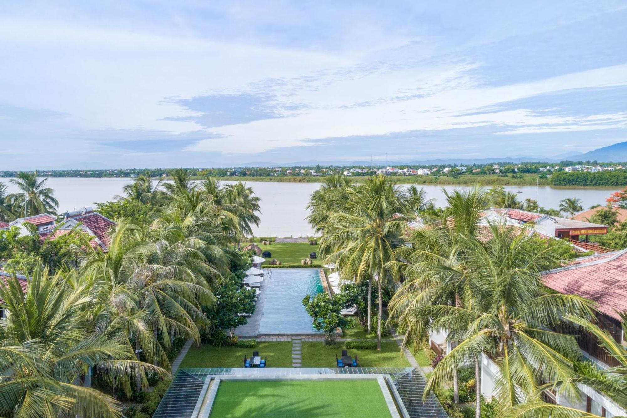 Emerald Riverside Resort Hoi An