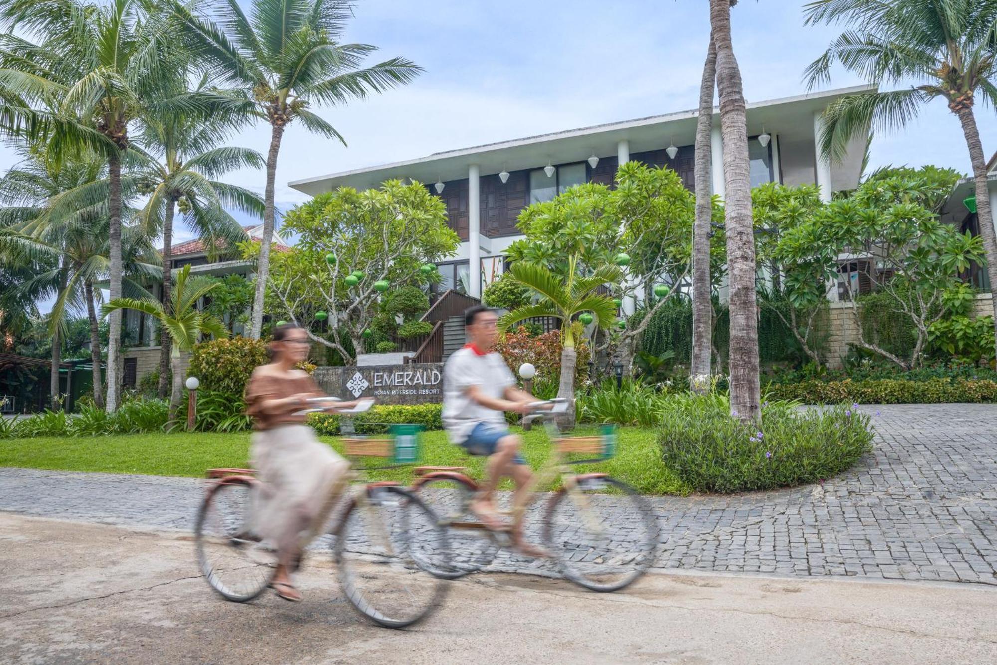 Resort Emerald Riverside 4*
