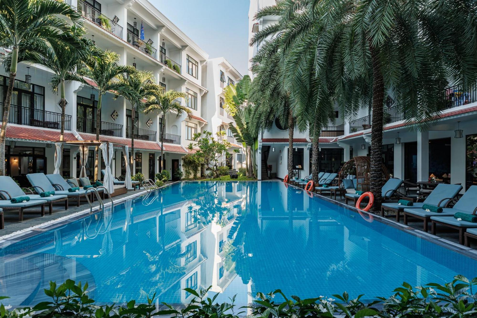 Dưỡng Boutique Hadana 4*