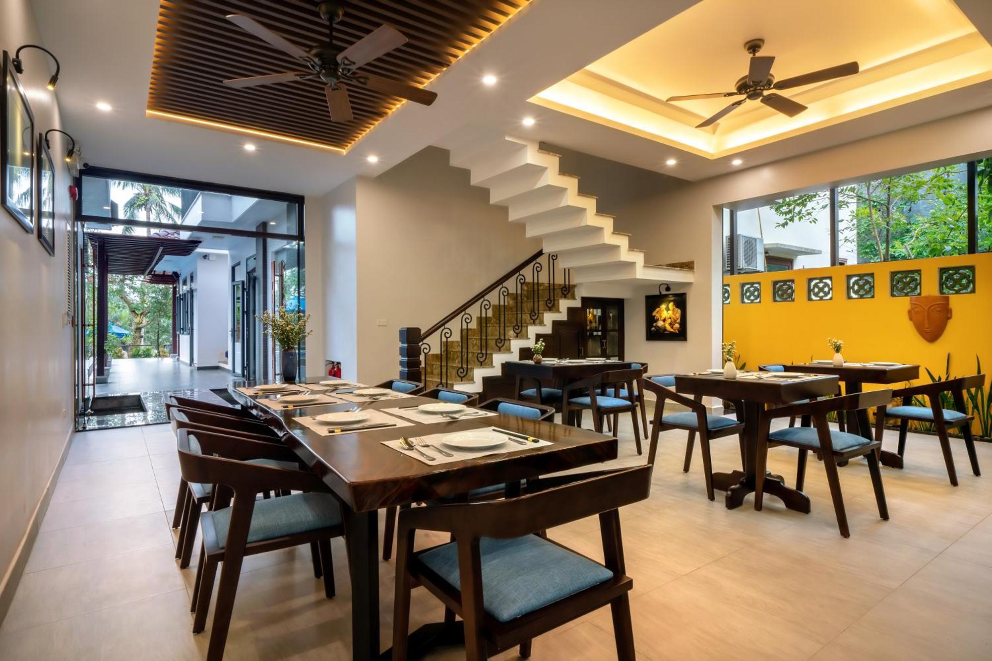 Serene River Hoian Gasthof 3*
